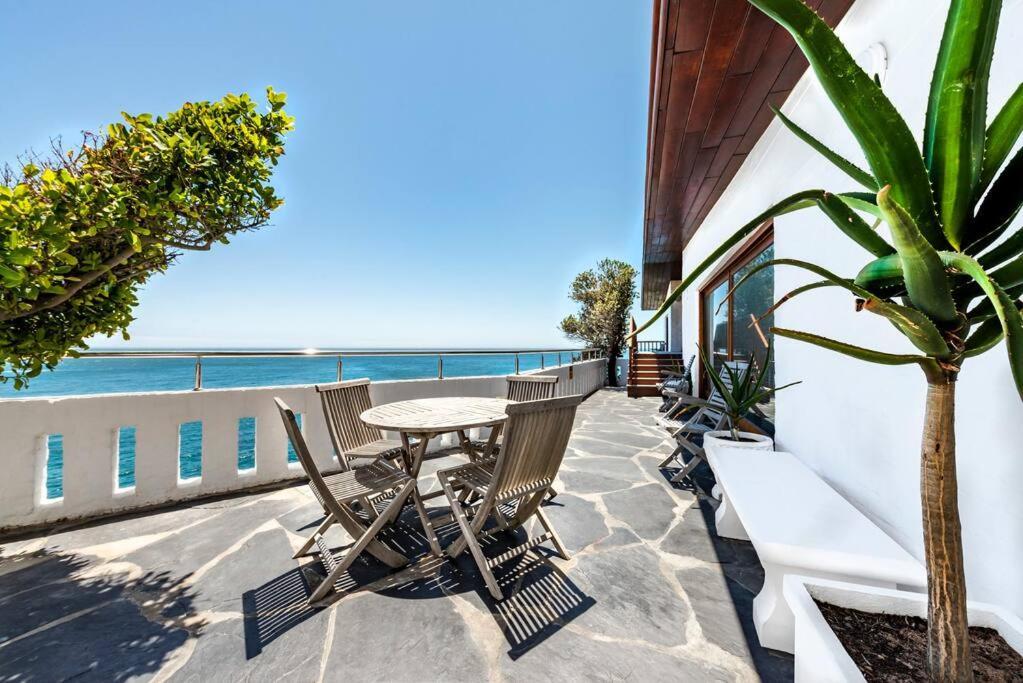 קייפטאון Bantry Bay Home With Atlantic Ocean Views מראה חיצוני תמונה